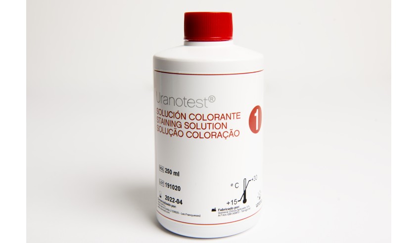 URANOTEST SOLUCIÓN COLORANTE ROJA 250 ML